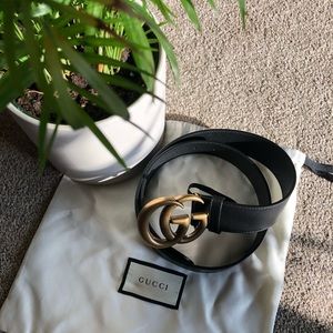 Classic Black Gucci Belt with Double G